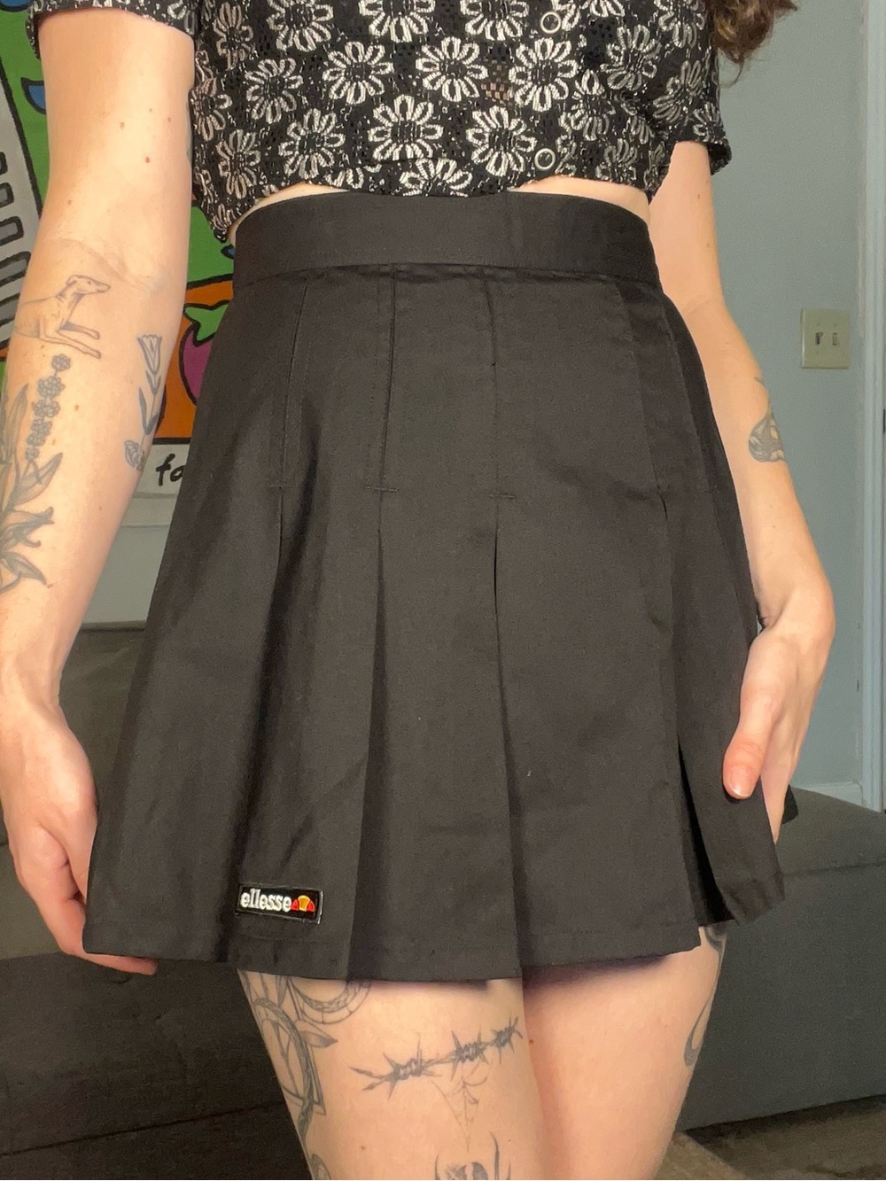 Vintage Ellesse Black Pleated Tennis Mini Skirt Size 4 / 24" Waist